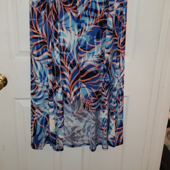 Cute summer 👗 dress - Picture 3 of 4